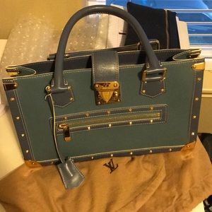 Louis Vuitton Suhali Leather Le Fabuleux Bleu